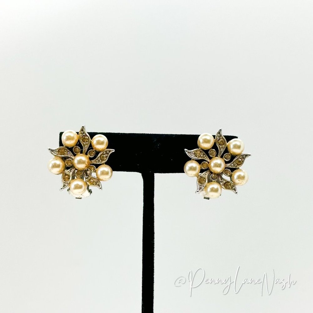 Vintage 6 Pearls with Rhinestone Star Cluster Earrings